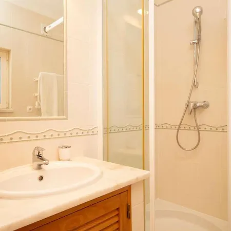 Sleeps 6 Air Con Wifi Villa Salema